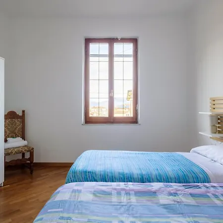 Roberta-5 Beds,ac Appartement