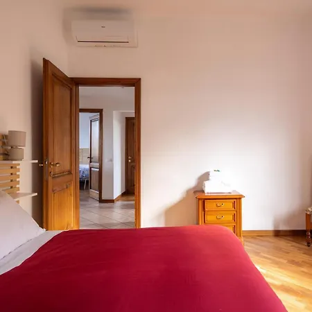 Roberta-5 Beds,ac Lejlighed *