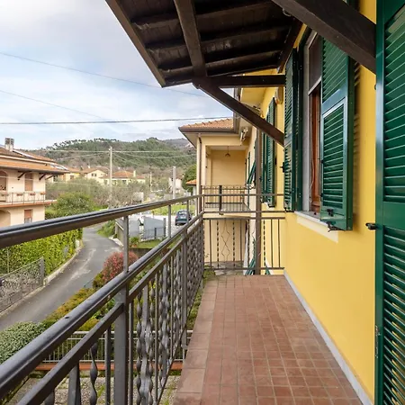 Roberta-5 Beds,ac Lejlighed Santo Stefano di Magra