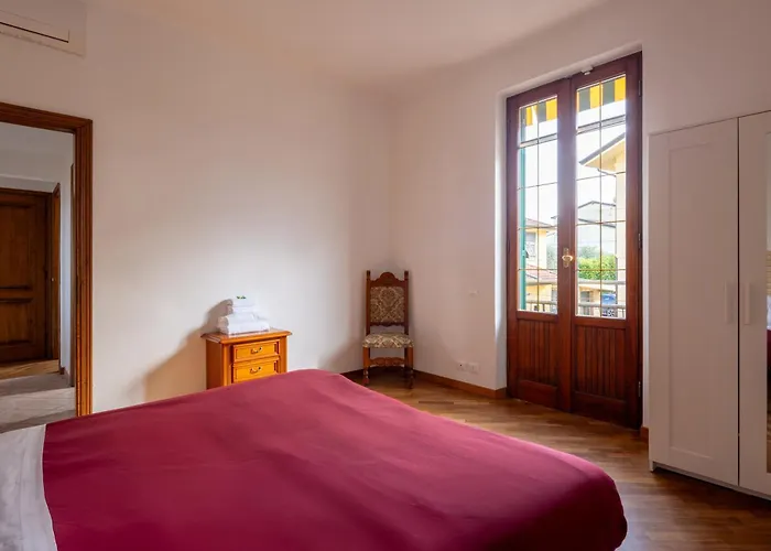 Roberta-5 Beds,ac Apartment Santo Stefano di Magra